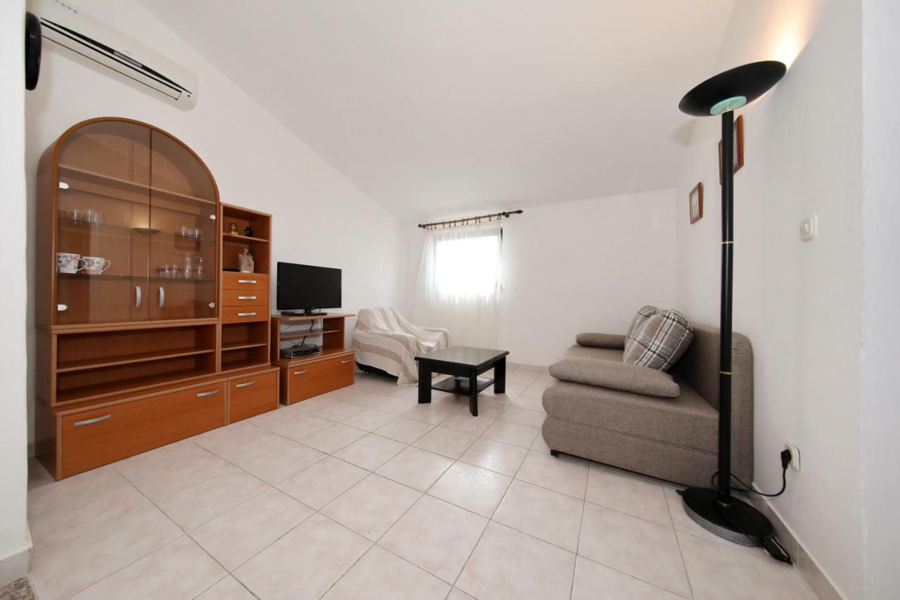 Apartment Marica Spadina 티스노 외부 사진